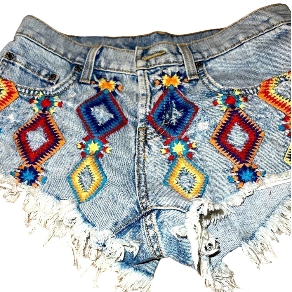 CARMAR high rise embroidered, distressed shorts, 27